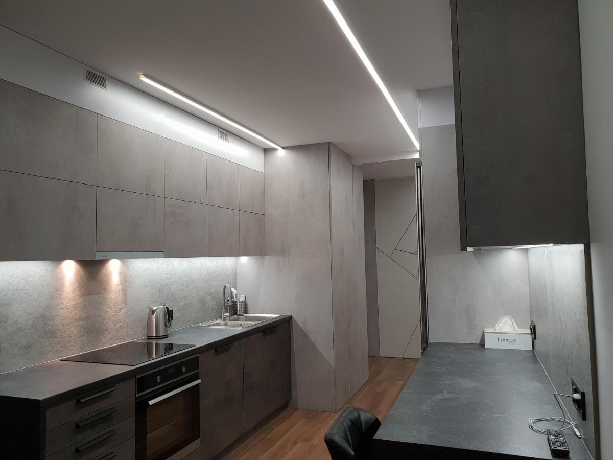 VIP apartment- Розумний дім Львов Экстерьер фото