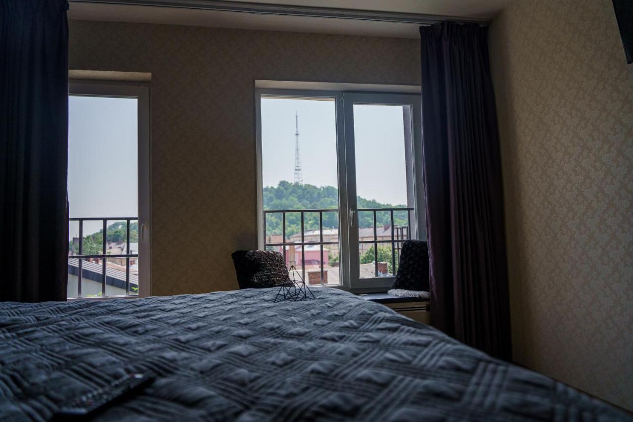 VIP apartment- Розумний дім Львов Экстерьер фото