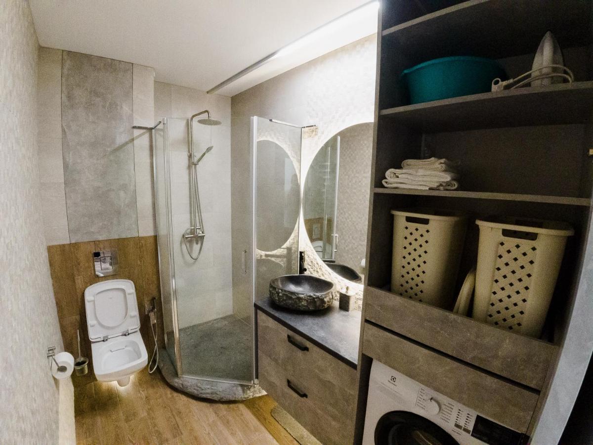 VIP apartment- Розумний дім Львов Экстерьер фото